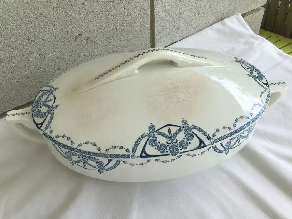 Soupière Terre de Fer ovale Sarreguemines décor bleu jeans