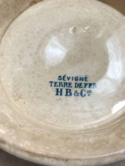 Soupière, terre de fer, Sévigné, HB & Cie