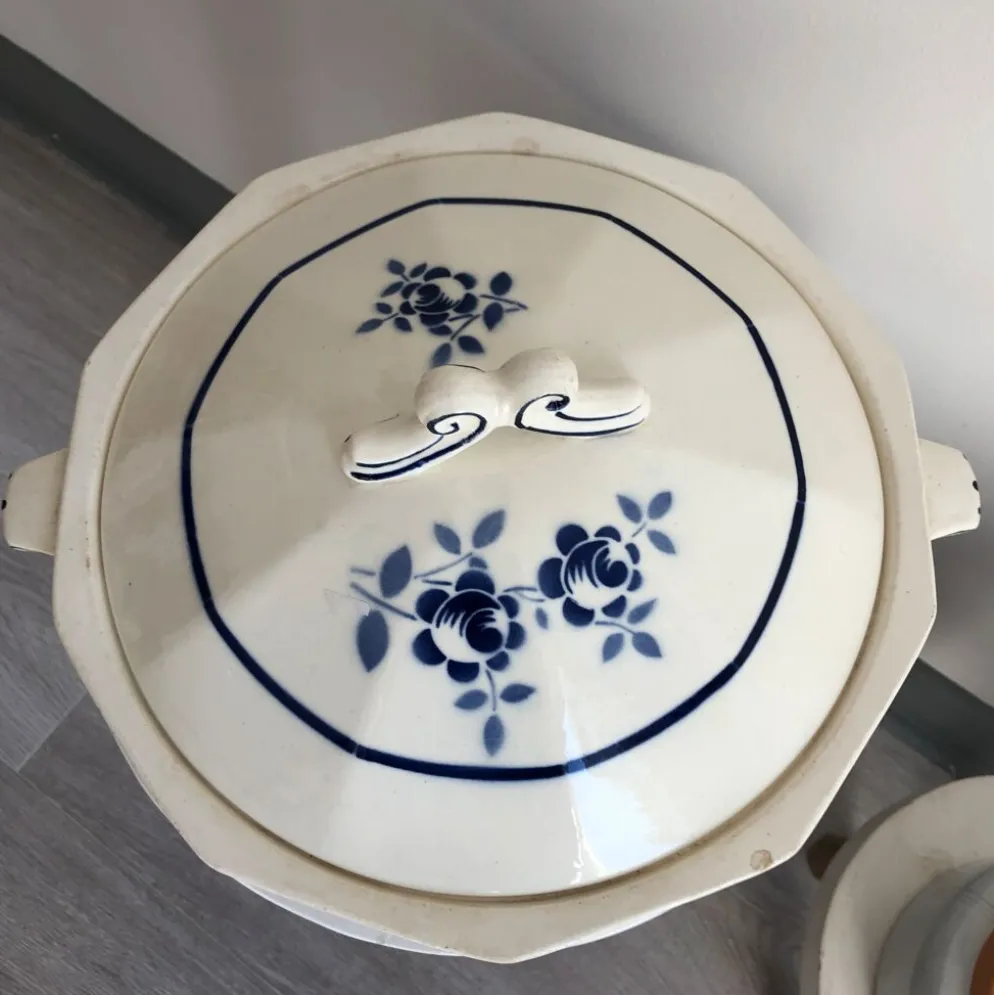 Soupière Terre de Fer vintage
