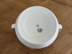Soupière vintage en porcelaine