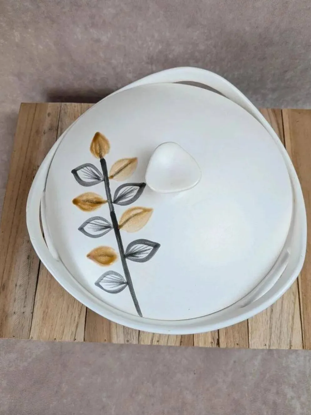 Soupière vintage Niderviller années 70 – style Capron Vallauris