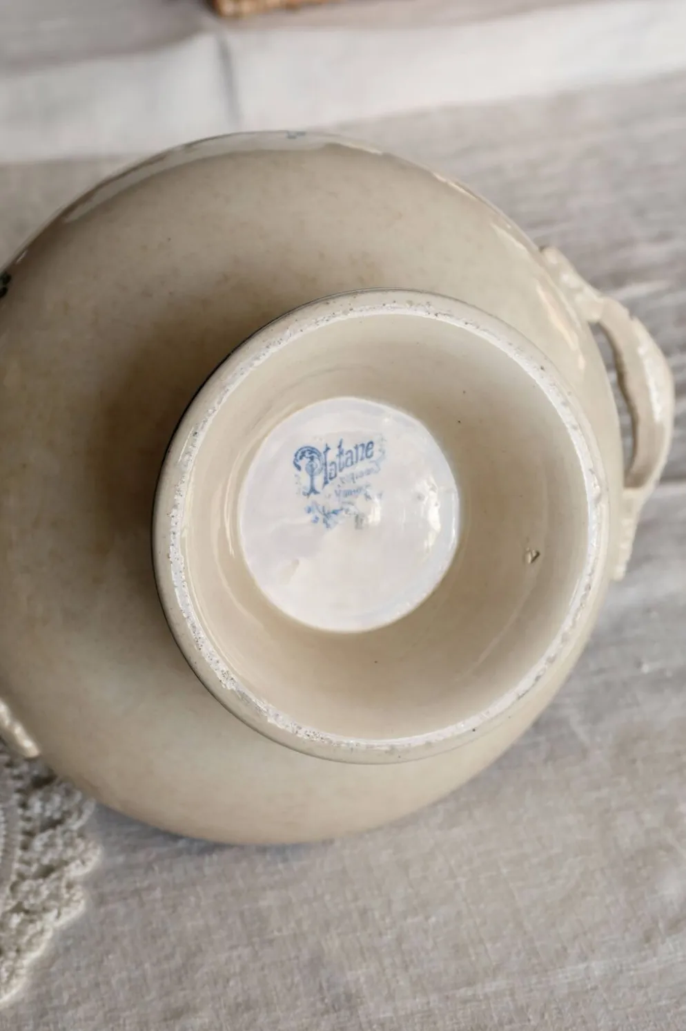 Soupière vintage terre de fer Saint Amand Hamage Nord modèle Platane bleu