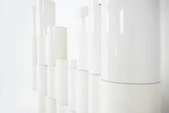 Séparateur de pièce modulable « Fiocco » conçu par Pierluigi Spadolini pour