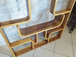 Séparateur mural par Ludvik Volak de Drevopodnik Holesov