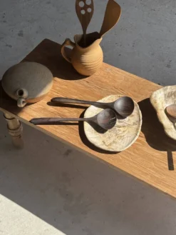 Spatule ajourée, ustensile de cuisine en teck L30 l8