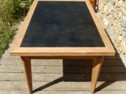 Splendide ancienne table scandinave à rallonges rénovée en chêne 2m58m