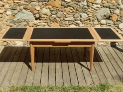 Splendide ancienne table scandinave à rallonges rénovée en chêne 2m58m