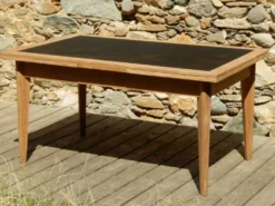Splendide ancienne table scandinave à rallonges rénovée en chêne 2m58m