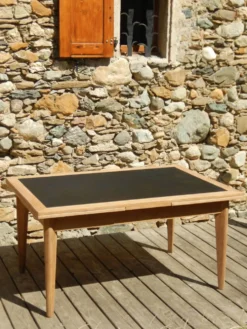 Splendide ancienne table scandinave à rallonges rénovée en chêne 2m58m