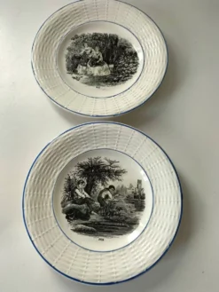 Série complète 12 assiettes Digoin Sarreguemines – Les 12 mois (1900-1920)