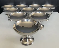 Série de 10 coupe à glaces vintage en inox