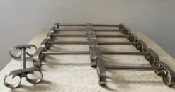 Série de 12 porte couteau vintage en inox