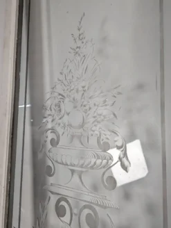Série de 4 portes en verre gravé début XX ème