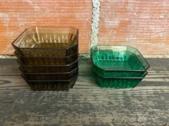 Série De 7 Ramequins Bols Anciens ARCOROC Verre Moulé Fumé & Vert