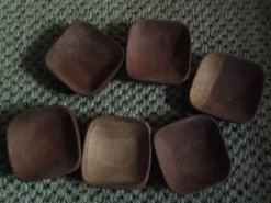 Série de 6 ramequins en bois