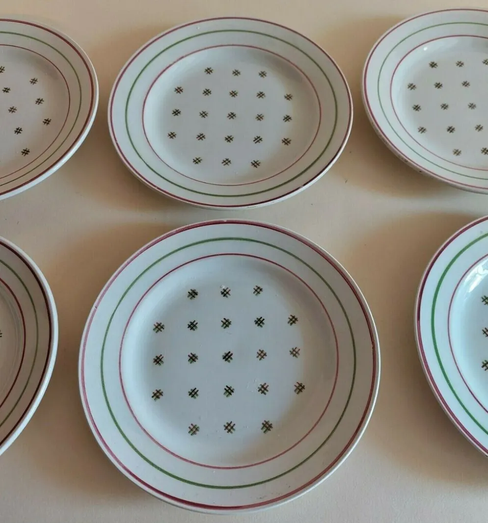 Série de six assiettes à dessert faïence Lunéville KG