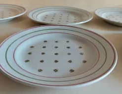 Série de six assiettes à dessert faïence Lunéville KG