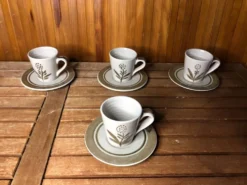 Série de 4 tasses longchamp céramique gris brun décor fleur france vintage #a511
