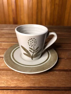 Série de 4 tasses longchamp céramique gris brun décor fleur france vintage #a511