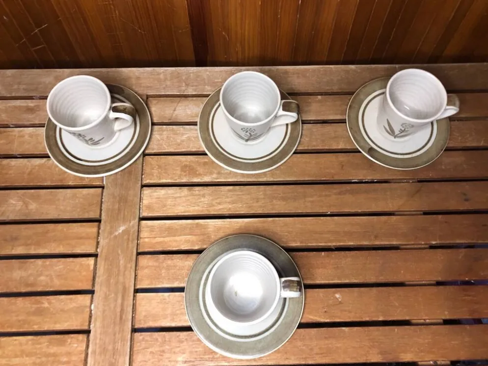 Série de 4 tasses longchamp céramique gris brun décor fleur france vintage #a511
