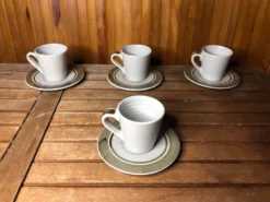 Série de 4 tasses longchamp céramique gris brun décor fleur france vintage #a511