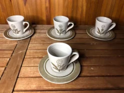 Série de 4 tasses longchamp céramique gris brun décor fleur france vintage #a511