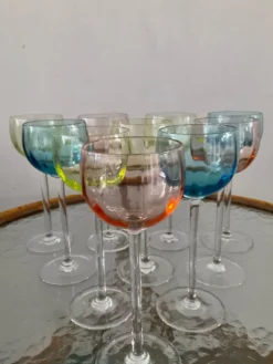 Série de 10 verres à pieds vintage