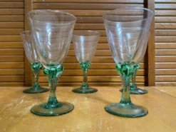 Série 5 verres à pied luminarc verre transparent & vert émeraude vinta