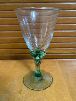 Série 5 verres à pied luminarc verre transparent & vert émeraude vinta