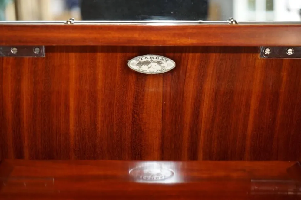 Starbay living the legend la desirade coiffeuse pliante cuir et acajou