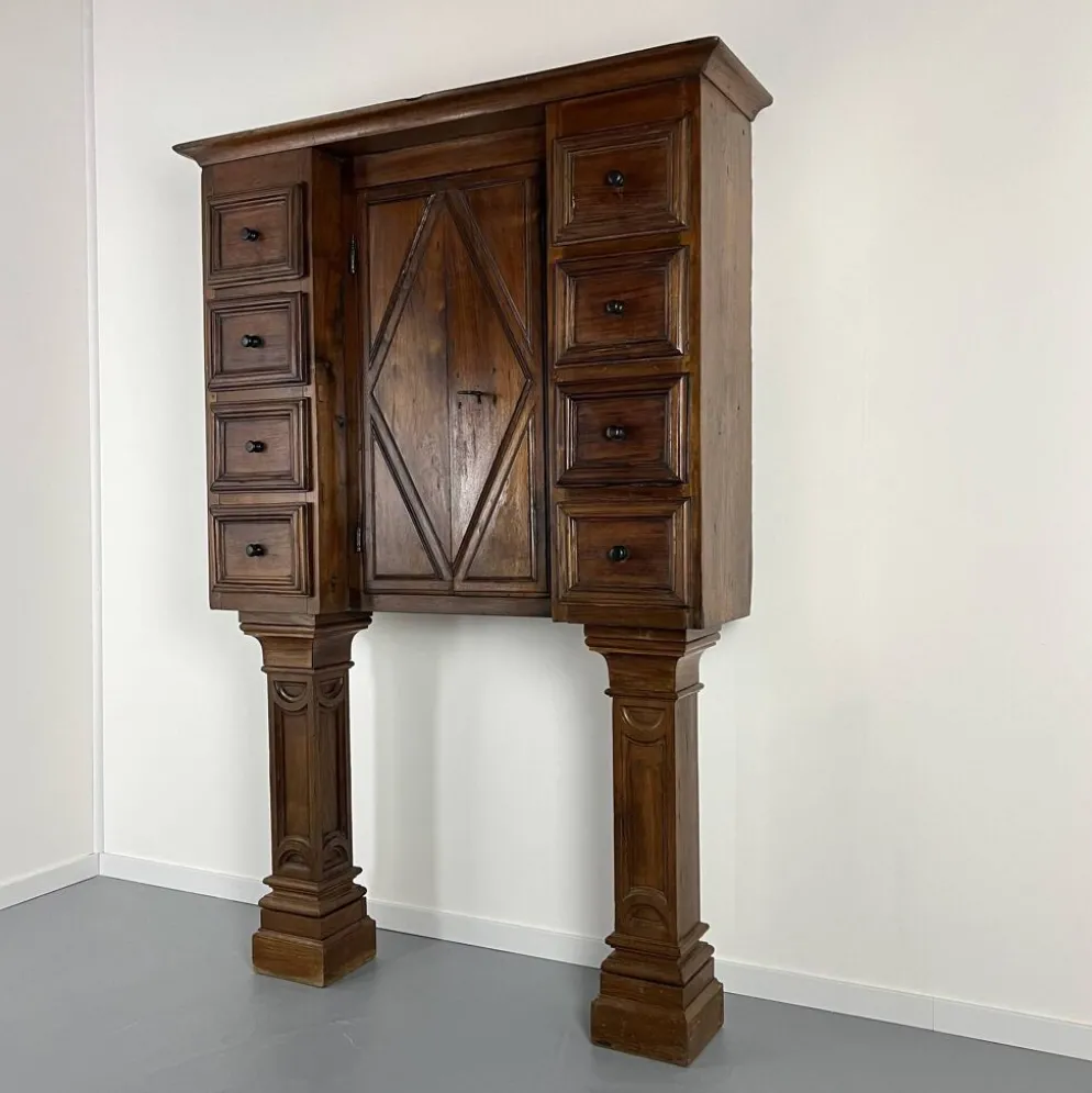Stipo Monetiere, Piemont XVIIe meuble cabinet à 8 tiroirs, en noyer, Italie