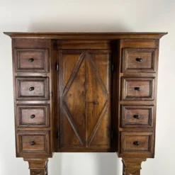 Stipo Monetiere, Piemont XVIIe meuble cabinet à 8 tiroirs, en noyer, Italie