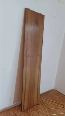 String style shelves