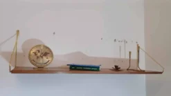 String style shelves
