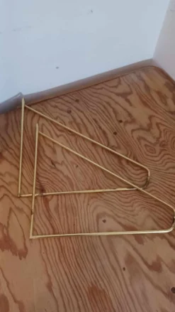 String style shelves