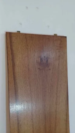 String style shelves