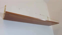 String style shelves