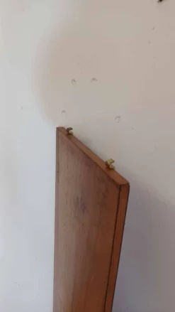 String style shelves