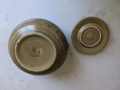 Sublime Soupière en grès moucheté