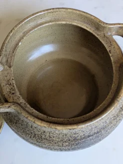 Sublime Soupière en grès moucheté