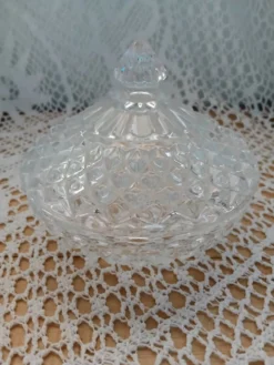 Sucrier ancien en cristal d'Arques