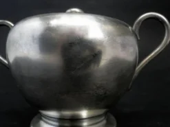 Sucrier Art Déco, en laiton argenté, Pologne, années 1950