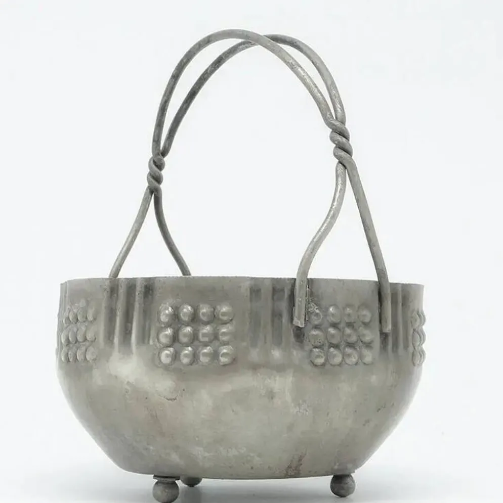 Sucrier Art Déco, en laiton argenté, Pologne, années 1920