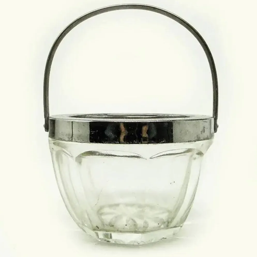 Sucrier Art Déco, verre pressé, laiton chromé, Huta Hortensja, Pologne, années 1950