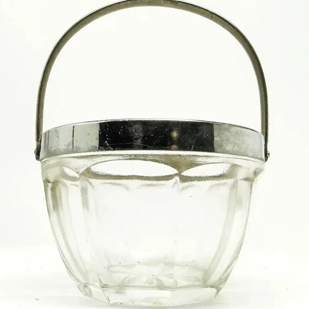 Sucrier Art Déco, verre pressé, laiton chromé, Huta Hortensja, Pologne, années 1950