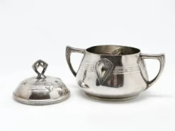 Sucrier Art Nouveau, en laiton argenté, WMF, Allemagne, début du 20e siècle