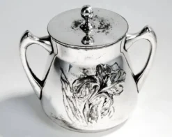 Sucrier Art Nouveau, en laiton argenté, Pologne, années 1920