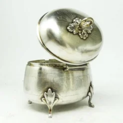 Sucrier Biedermeier, en laiton argenté, Pologne, 19e siècle