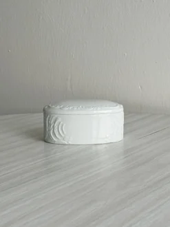 Sucrier à couvercle en porcelaine de Limoges