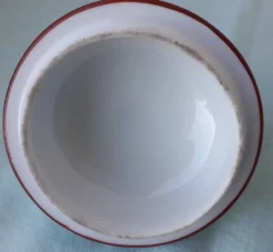 Sucrier en porcelaine